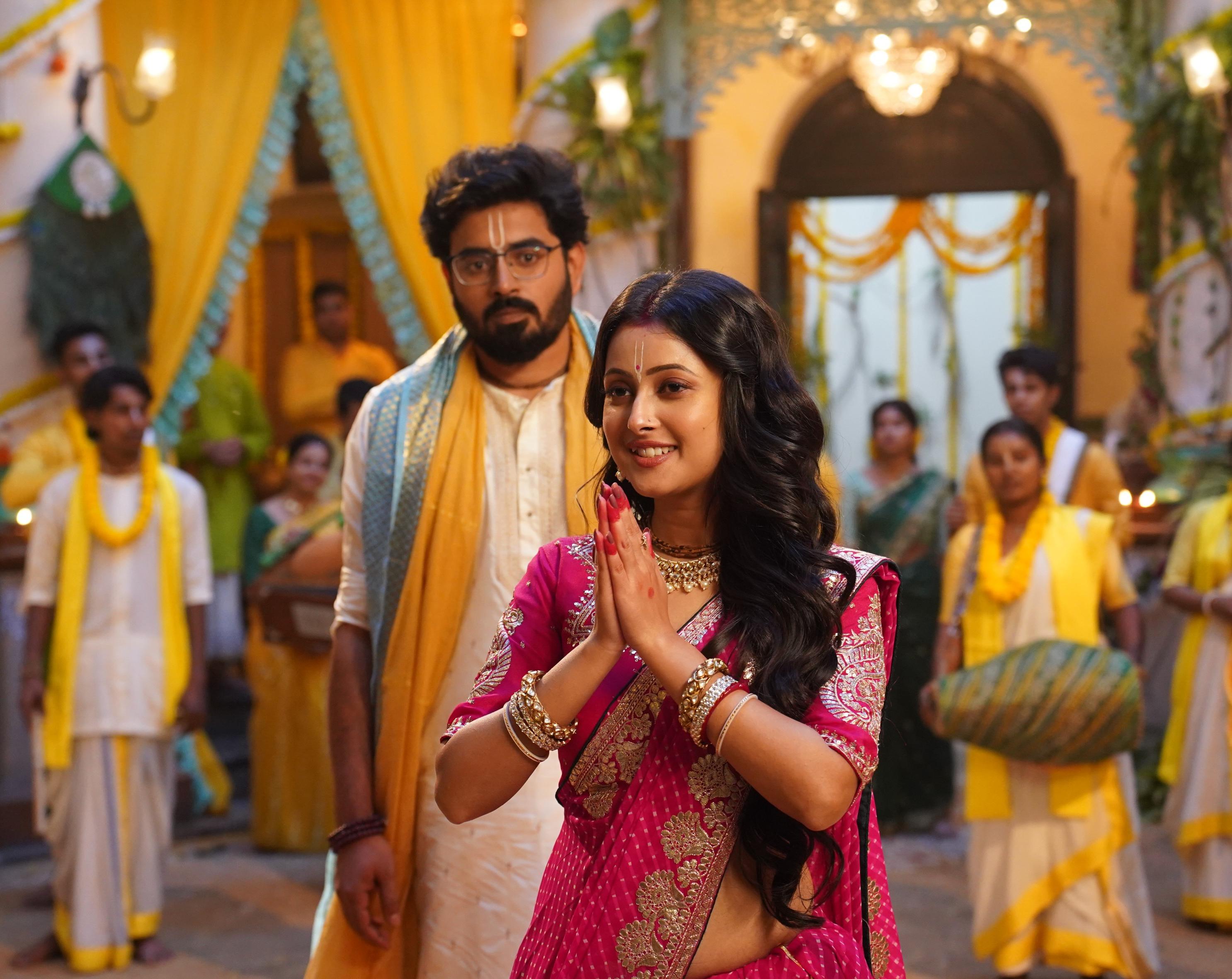 tare dhori dhori mone kori