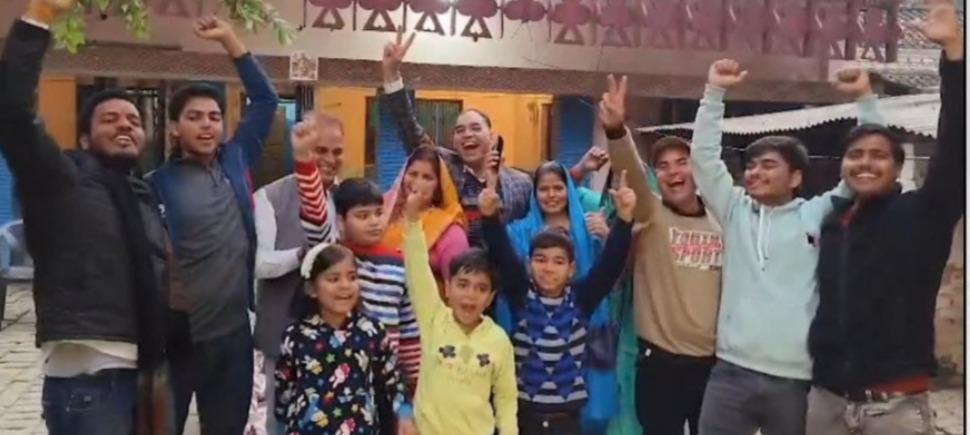 প্রশান্ত বীরের বাড়িতে উল্লাস