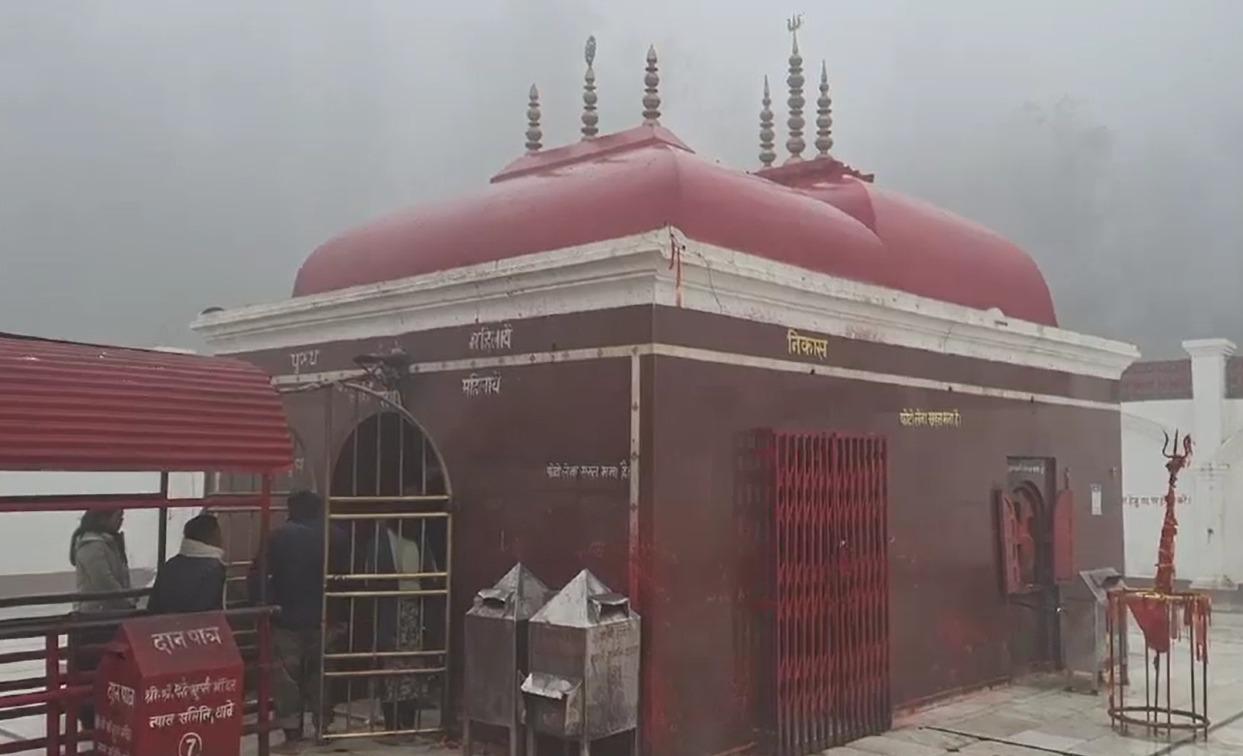 famous gopalganj thawe temple