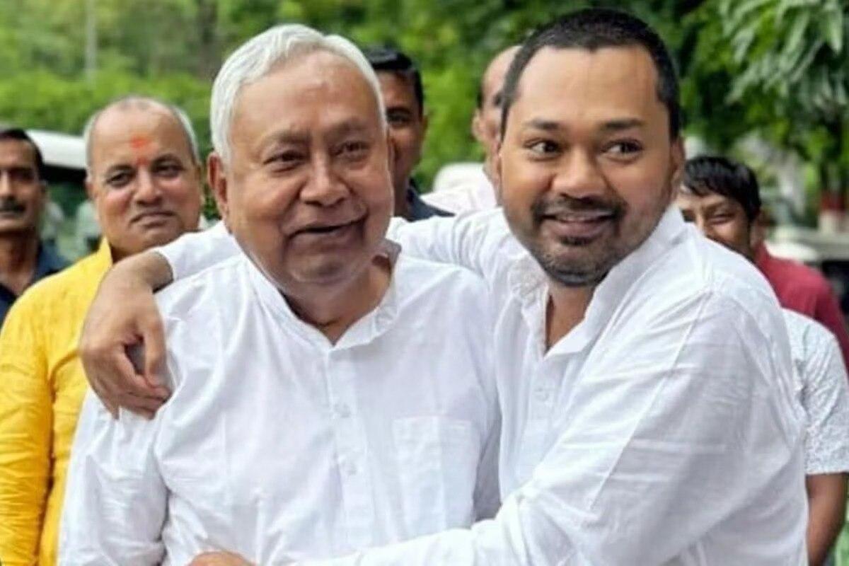 नीतीश के साथ निशांत कुमार