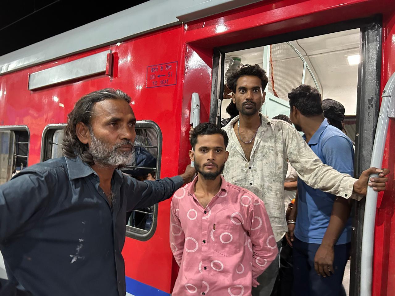 पाटिलीपुत्र लौटे मजदूर