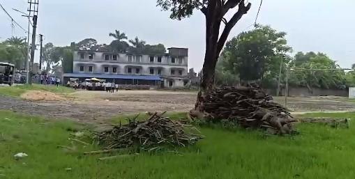 রায়বাঘিনী হাইস্কুলের মাঠ - নিজস্ব চিত্র