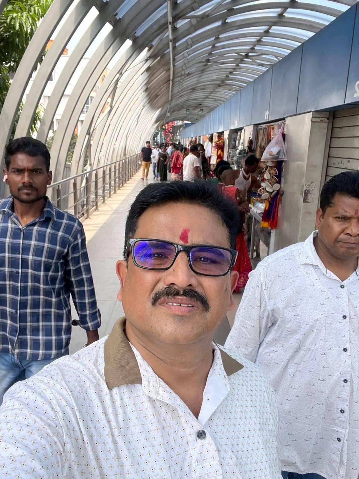 পুলিশ অফিসার মনোরঞ্জন মণ্ডল
