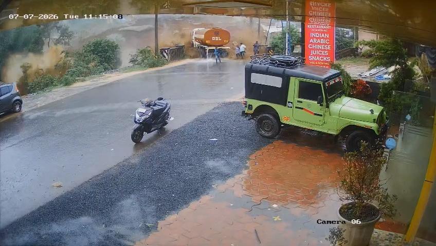 ওয়েনাডে বিরাট ধস -- সিসিটিভি ফুটেজ
