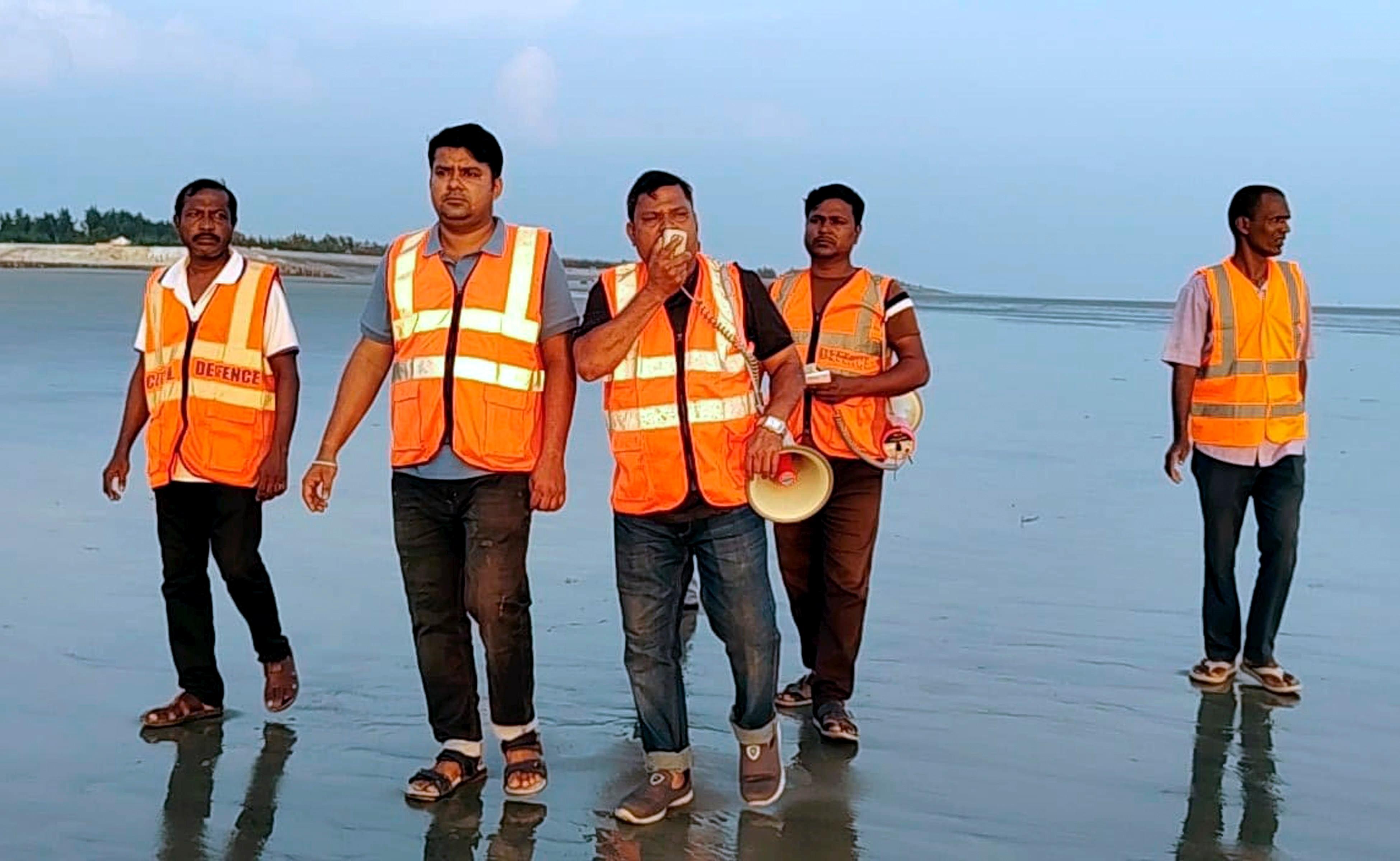 সমুদ্র সৈকতে চলছে মাইকিং - পিটিআই ফাইল ছবি
