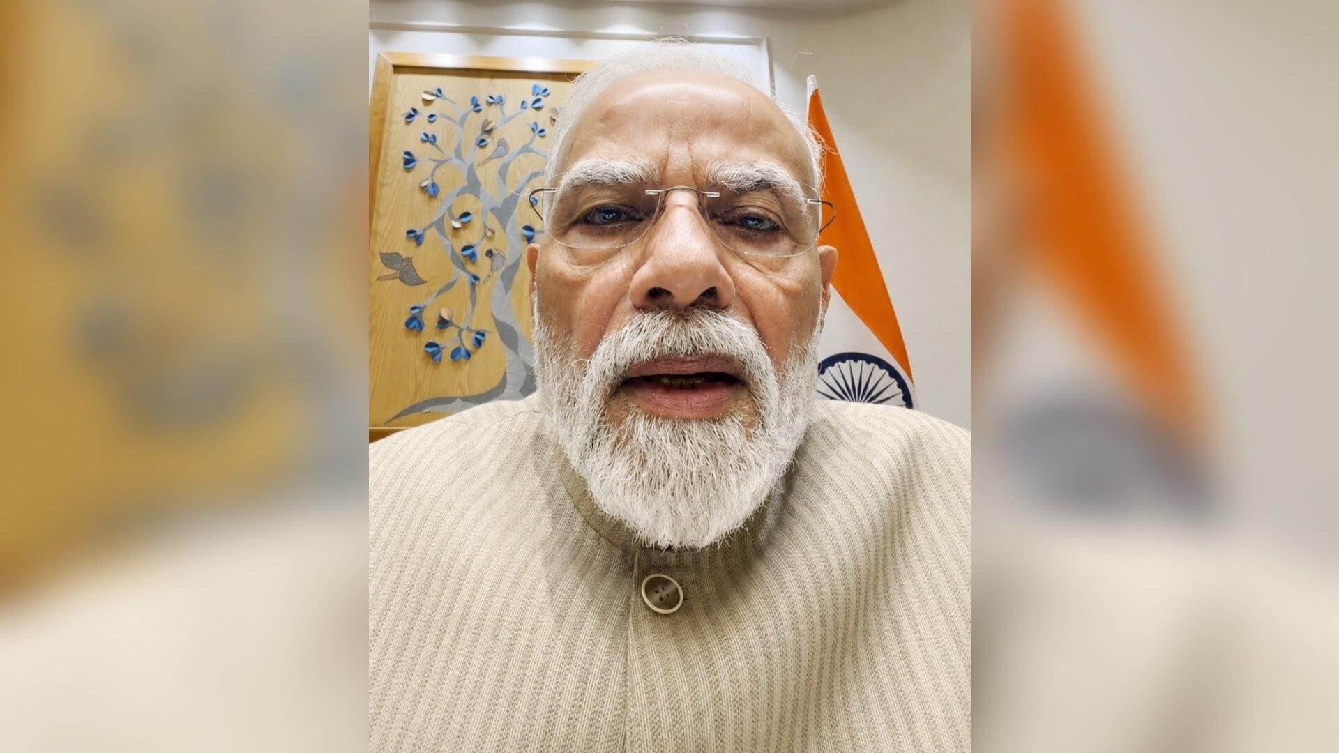 Gen Z से संवाद के लिए पीएम मोदी ने उन्हीं की स्टाइल में सेल्फी कैमरे से वीडियो बनाया था