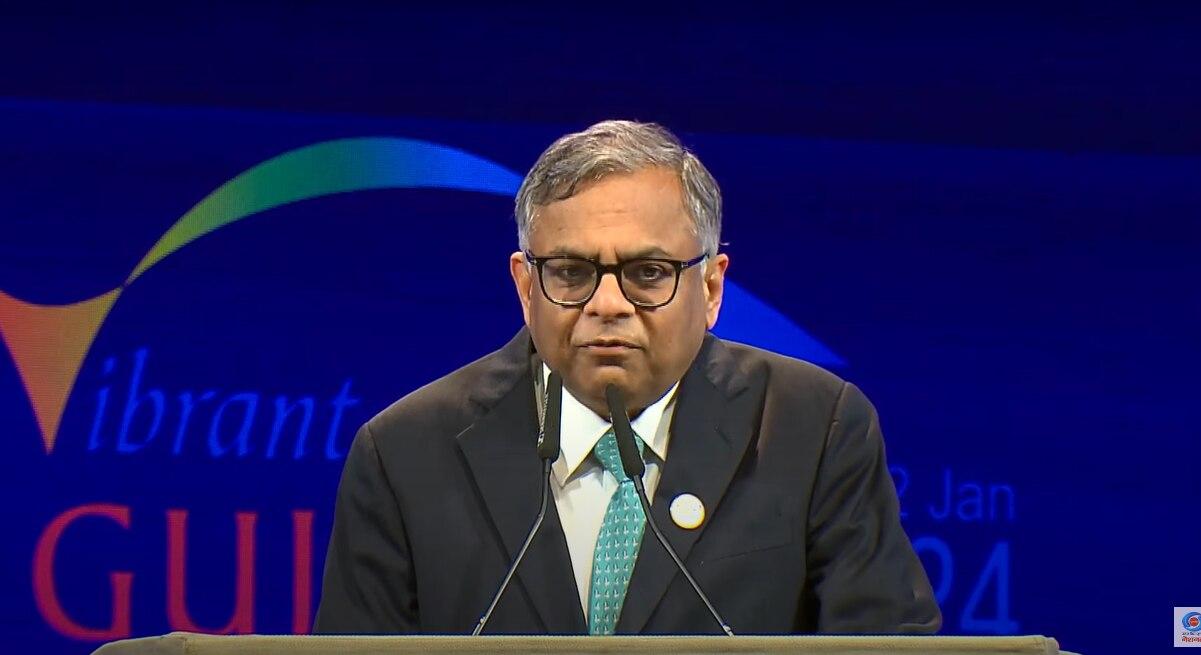 चंद्रशेखरन ने अपने बयान में कहा है कि इस समय टाटा समूह को अपने नेतृत्व के मामले में स्पष्टता की जरूरत है
