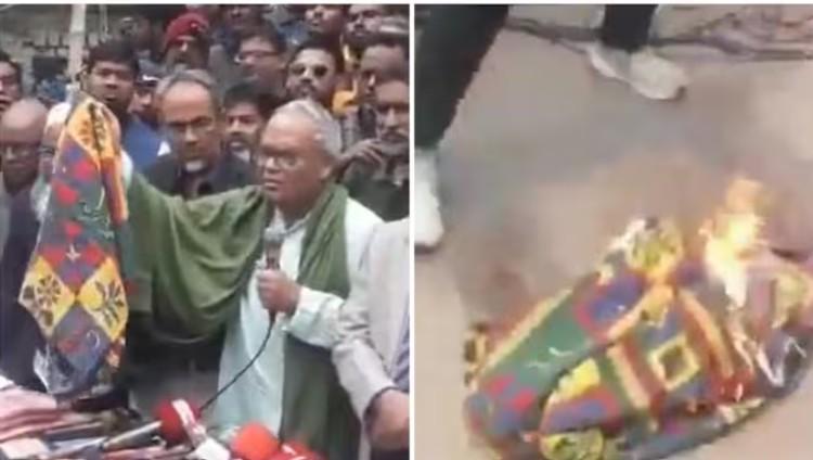 ২০২৪ সালের ডিসেম্বরে স্ত্রীর ভারতীয় শাড়ি জ্বালিয়েছিলেন রিজভি- ফাইল ছবি