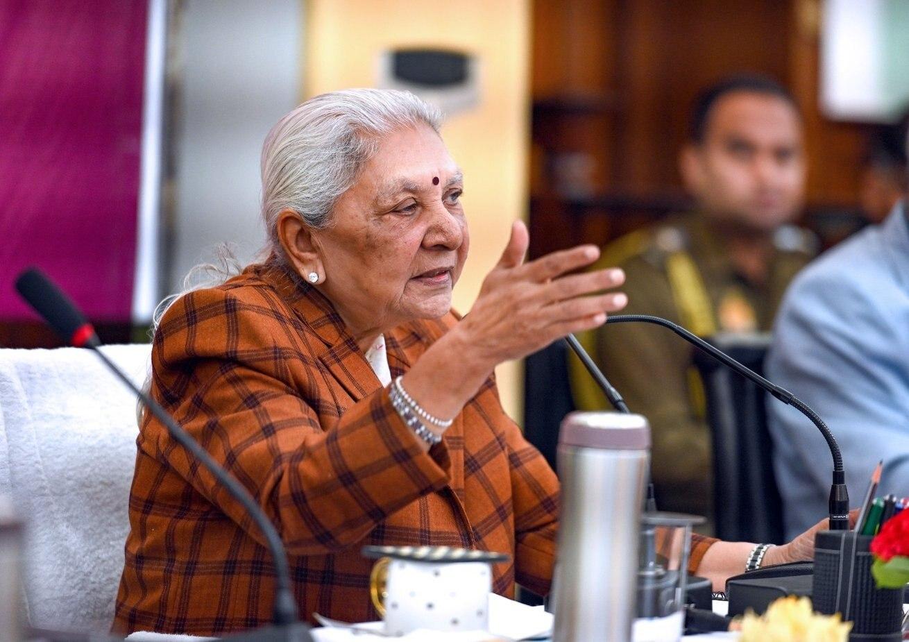 यूपी की राज्यपाल आनंदीबेन पटेल का कार्यकाल 2024 में ही पूरा हो चुका है लेकिन उन्हें नहीं हटाया गया (फाइल फोटो)