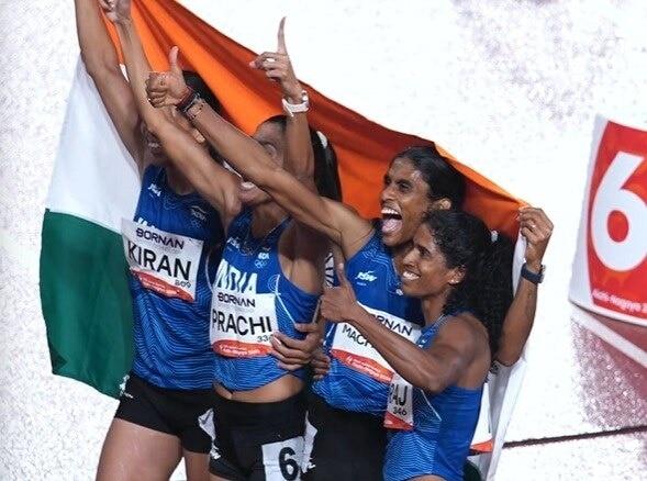 भारत की 4x400 मीटर रिले टीम जिसने एशियन गेम्स का स्वर्ण पदक जीता है