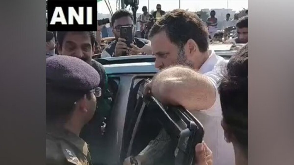 Sambhal Violence LIVE Updates: दिल्ली लौटे राहुल गांधी-प्रियंका, गाजीपुर बॉर्डर पर आज ये सब हुआ Rahul Gandhi