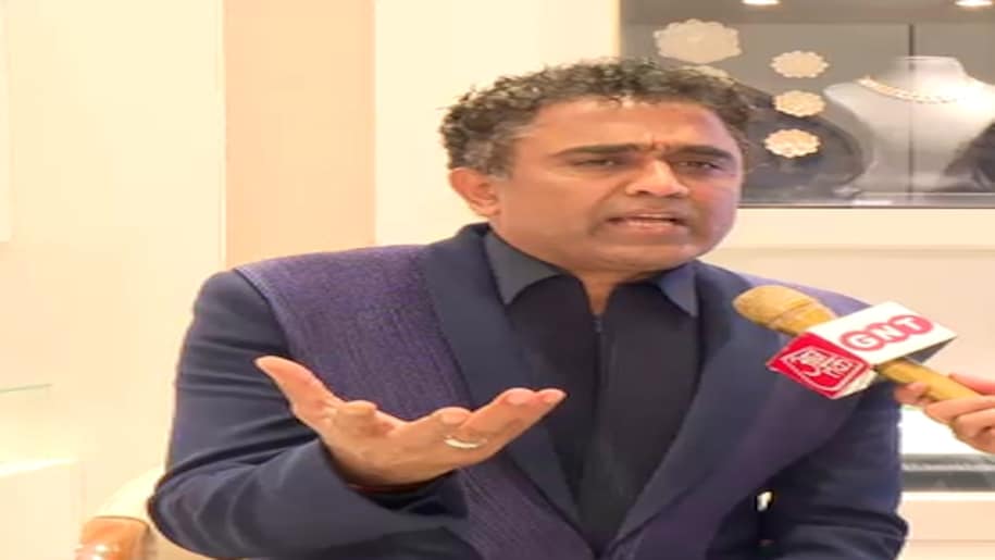 Ghanshyam Dholakia Ghanshyam Dholakia