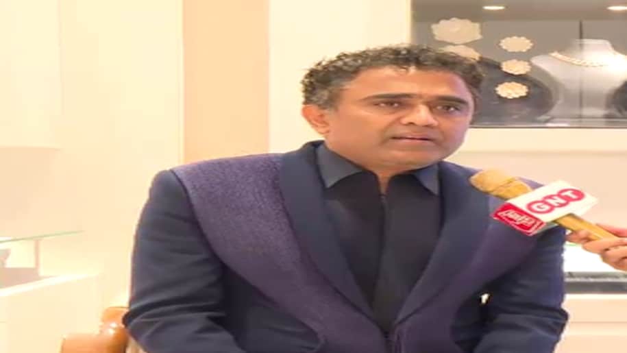 Ghanshyam Dholakia Ghanshyam Dholakia
