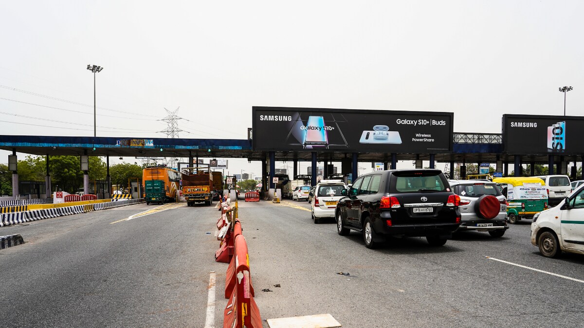 Delhi Noida Driveway (DND) file pic Delhi Noida Driveway (DND) file pic