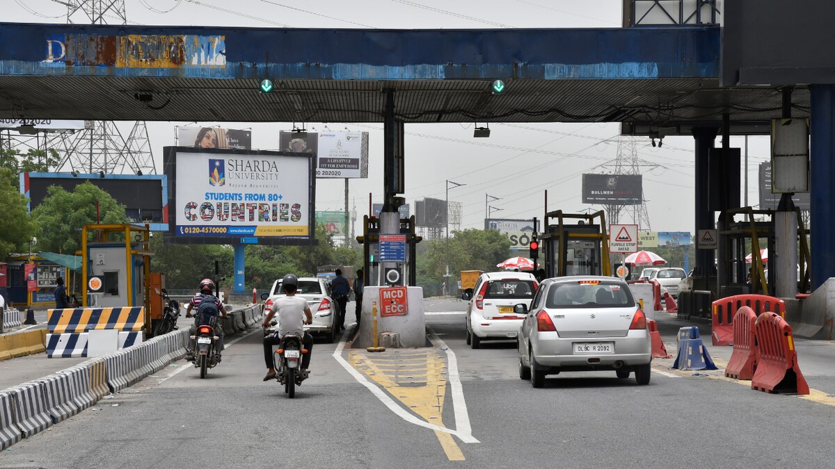 Delhi Noida Driveway (DND) file pic Delhi Noida Driveway (DND) file pic