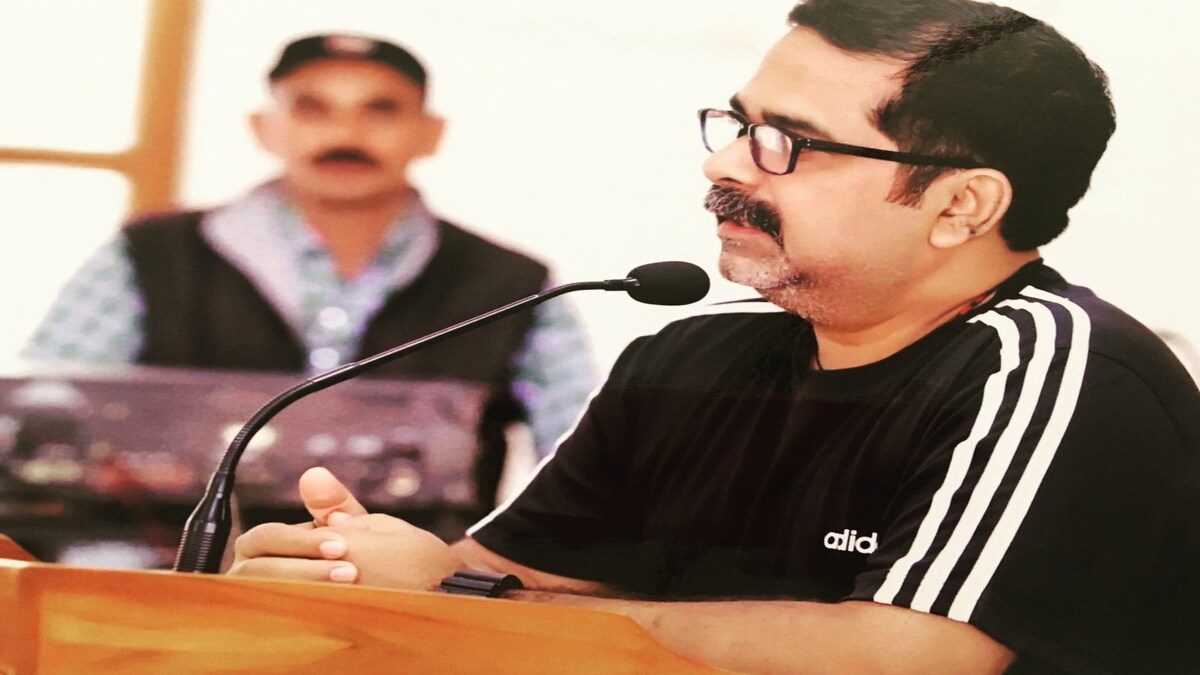 Avadh Ojha Avadh Ojha