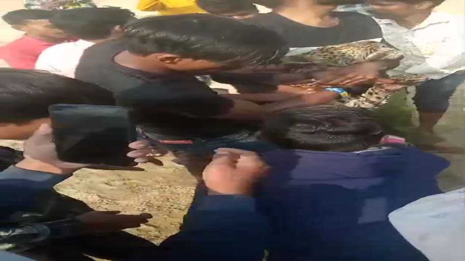 Maharajganj News Maharajganj News