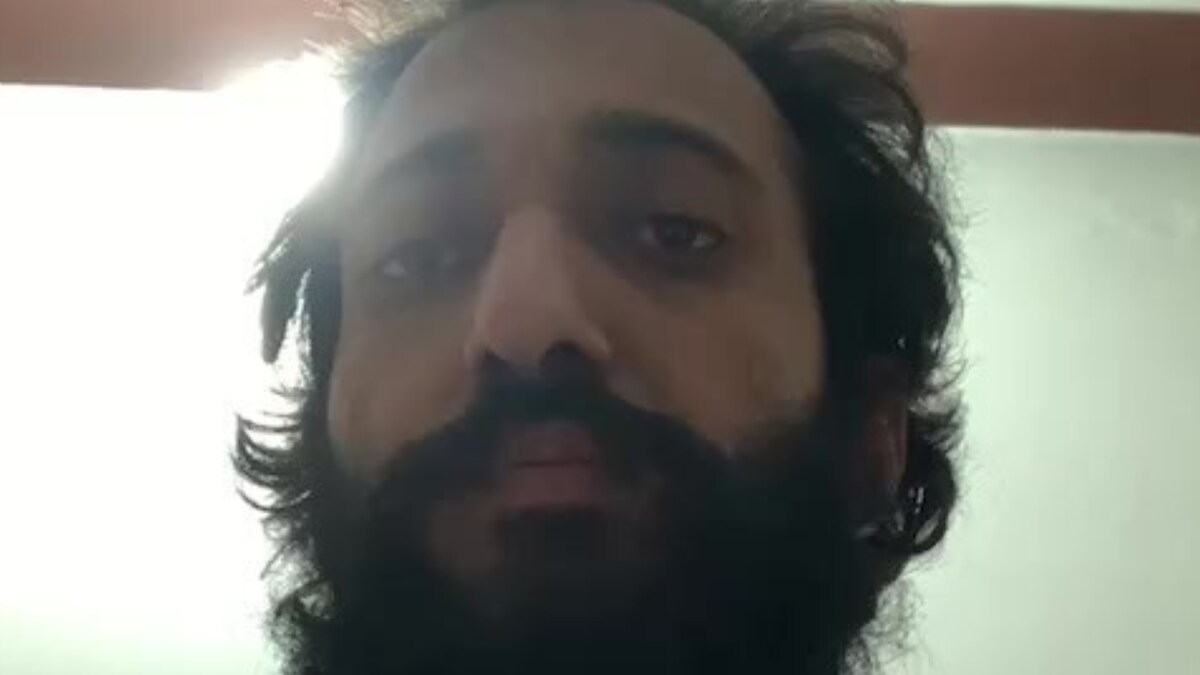 IIT Baba Abhey Singh IIT Baba Abhey Singh