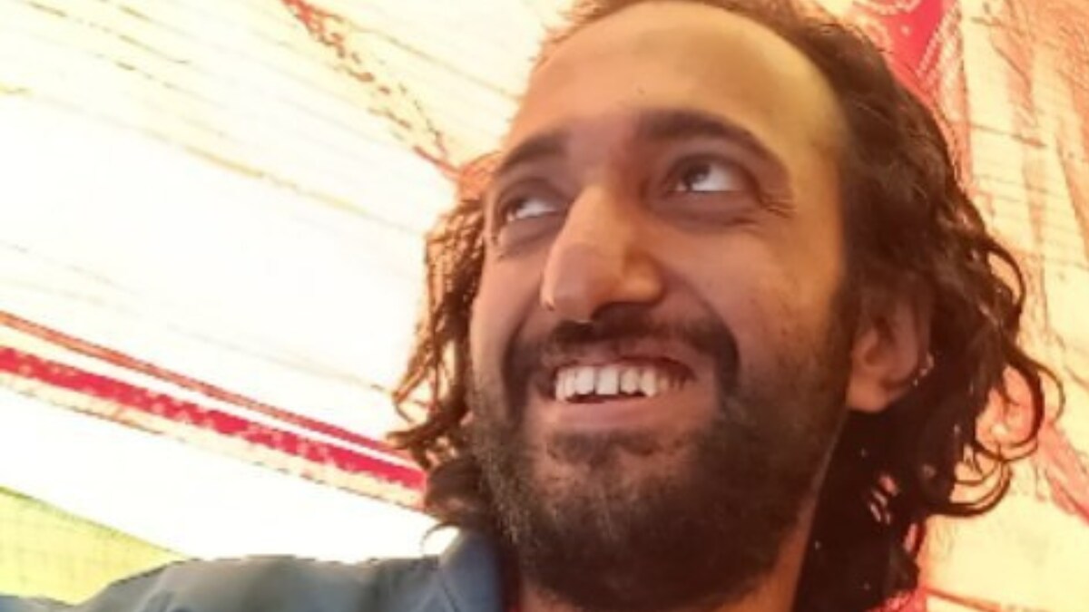 IIT Baba Abhey Singh IIT Baba Abhey Singh