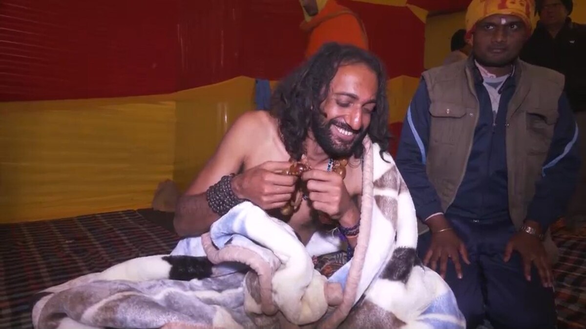 Mahakumbh IIT Bombay Baba Mahakumbh IIT Bombay Baba