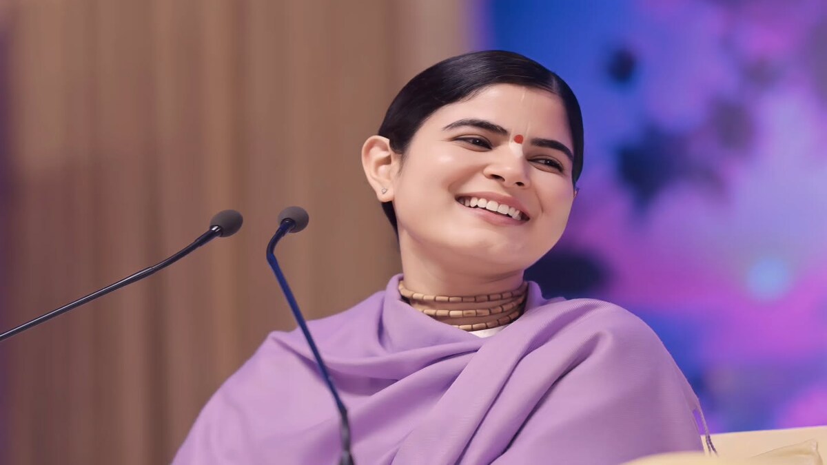 chitralekha in mahakumbh chitralekha in mahakumbh