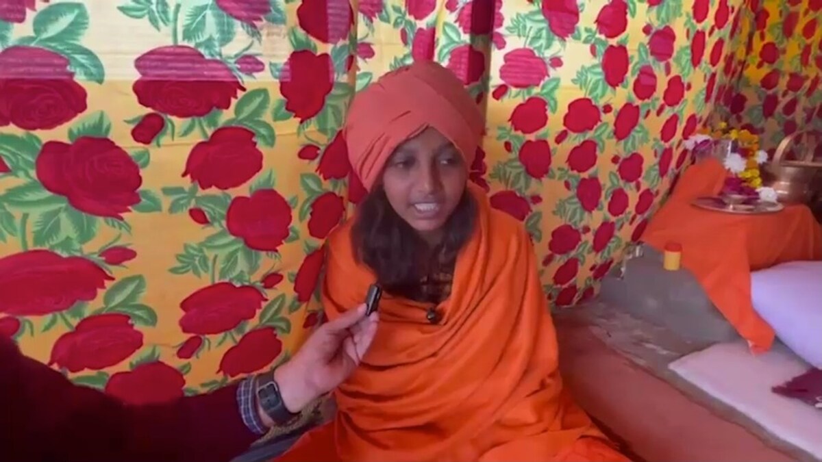 Rakhi joins Akhada in Maha Kumbh Rakhi joins Akhada in Maha Kumbh