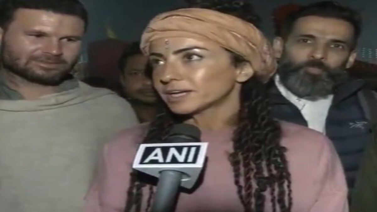 Irani Woman In Maha Kumbh Irani Woman In Maha Kumbh