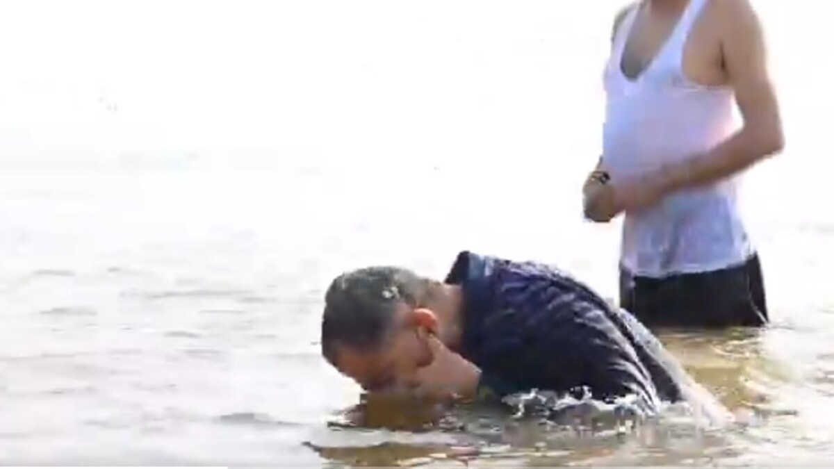 DGP Prashant Kumar Prayagraj visit DGP Prashant Kumar Prayagraj visit