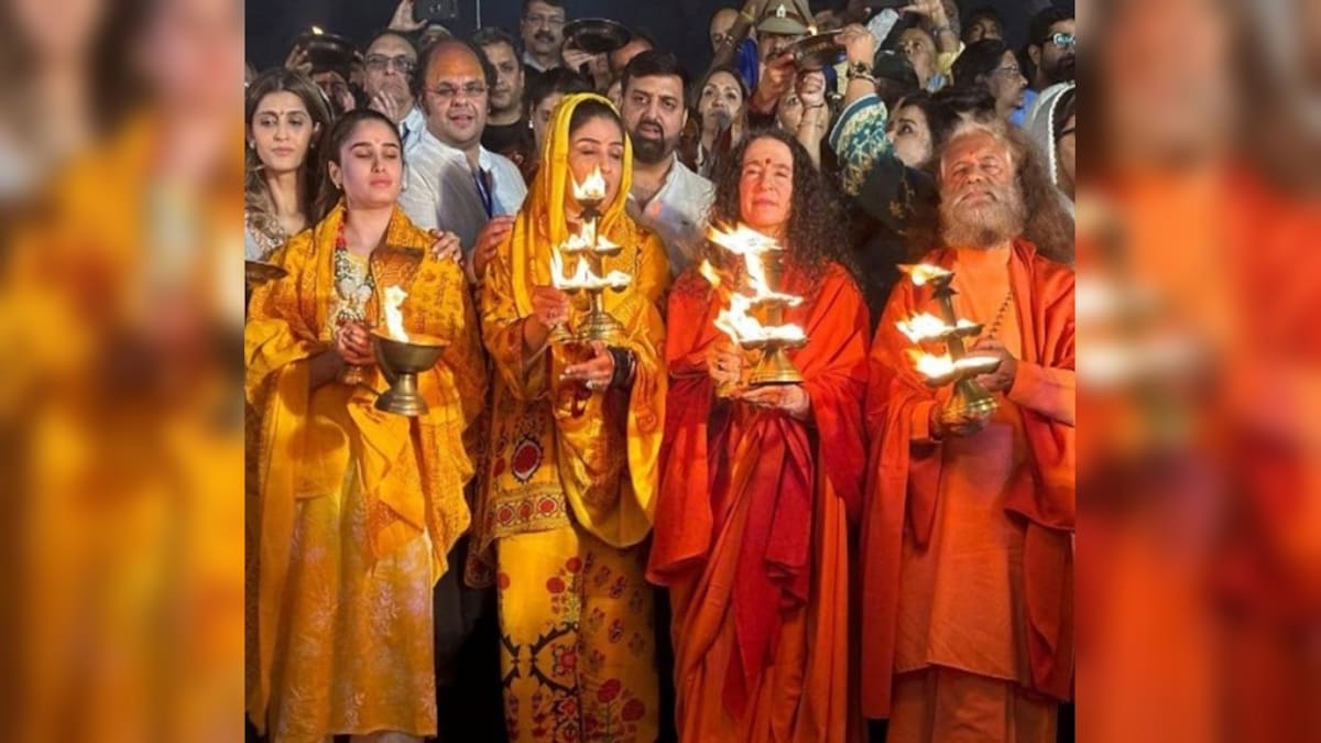 Raveena and Rasha in Mahakumbh Raveena and Rasha in Mahakumbh