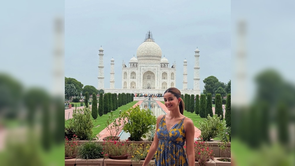 आगरा पहुंची एक्ट्रेस अनन्या पांडेय ने किया ताज का दीदार, सिंपल लुक में लगीं खूबसूरत