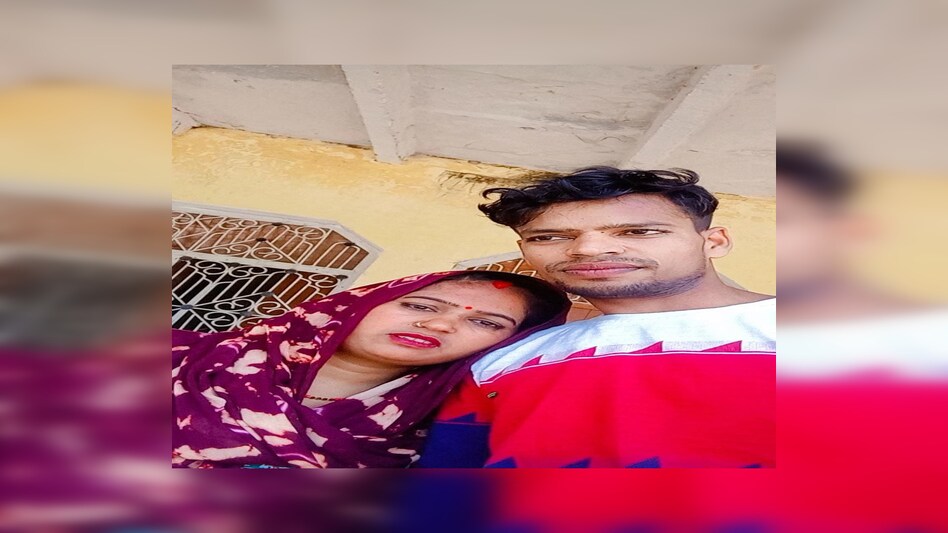 3 3