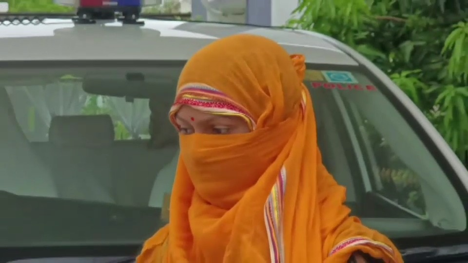 Kaushambi obscene video