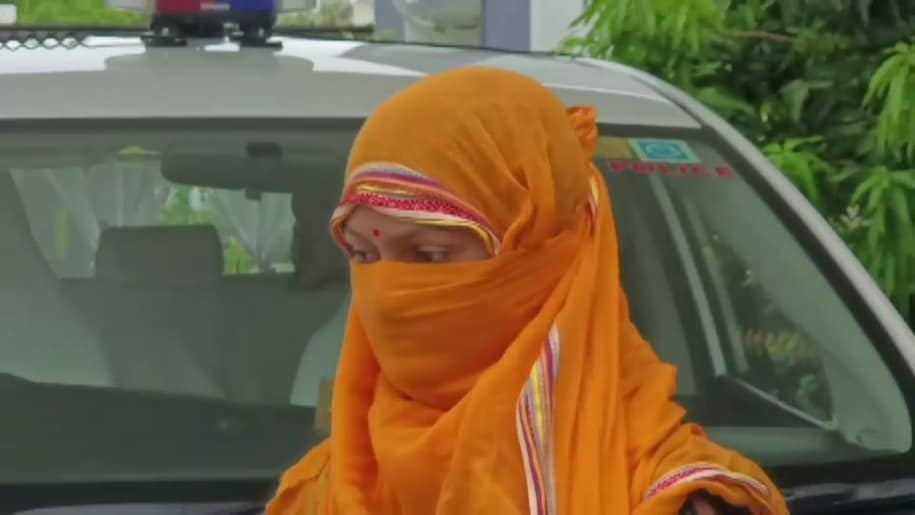 Kaushambi obscene video Kaushambi obscene video