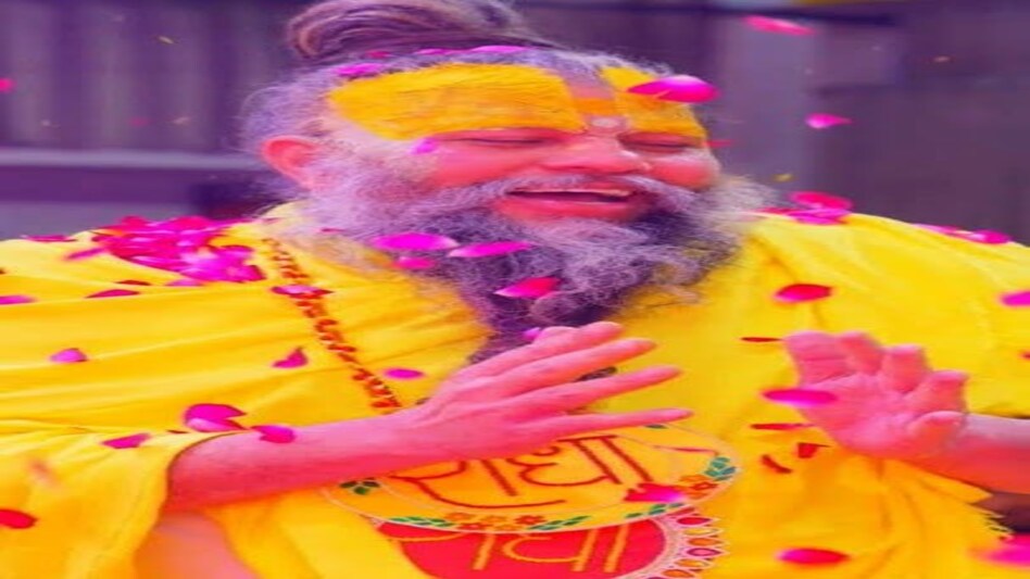 4 4