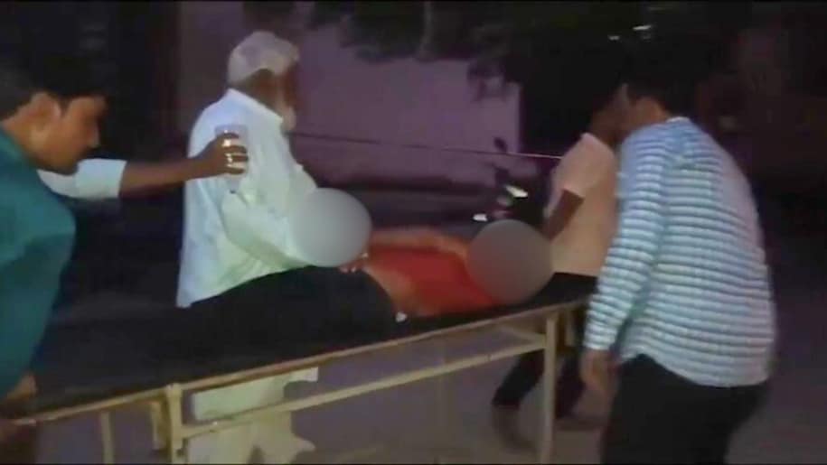 3 3