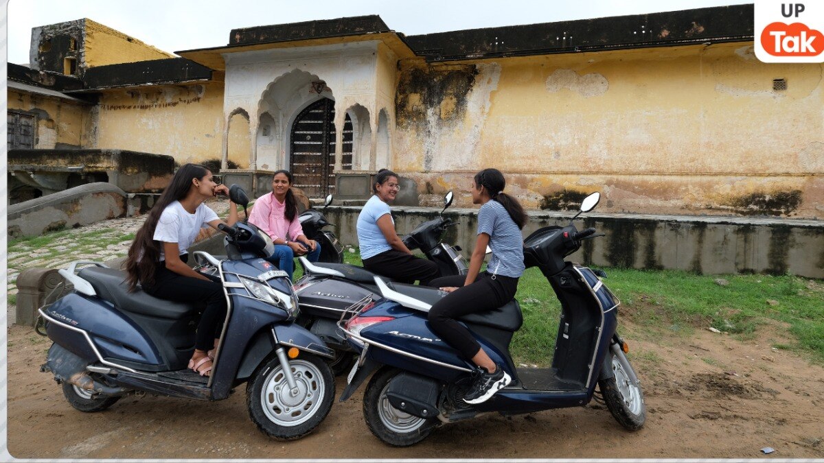 यूपी की मेधावी छात्राओं को फ्री स्कूटी पाने के लिए करना होगा यह काम