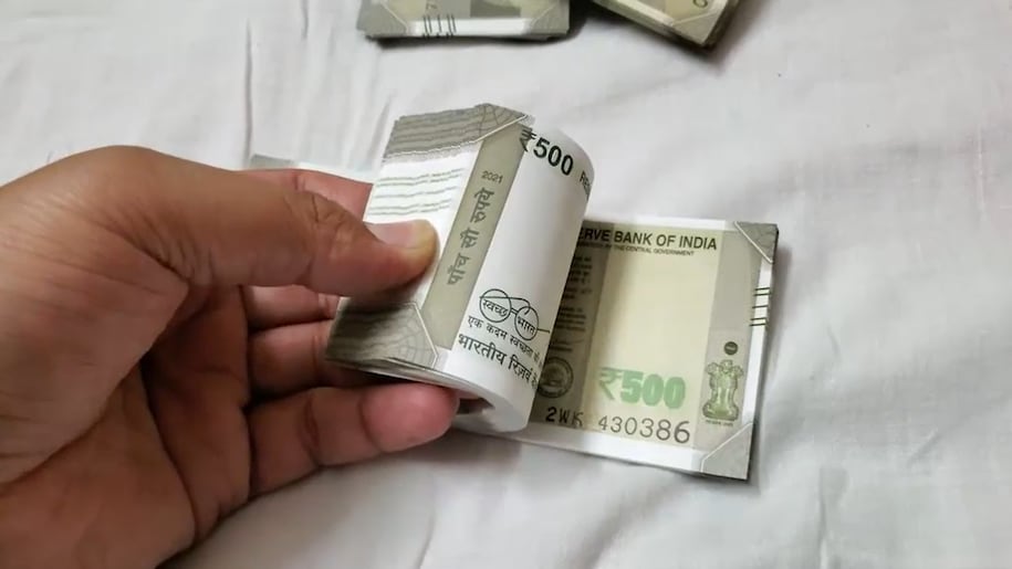 3 3