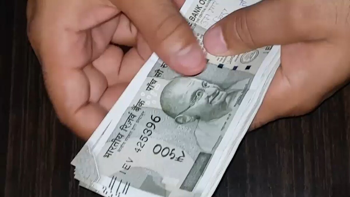 6 6