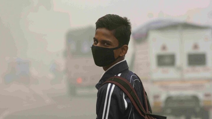 ग्रेटर नोएडा प्राधिकरण ने वायु प्रदूषण रोकने के लिए तैयार किया प्लान, वॉट्सऐप नंबर जारी UP Tak