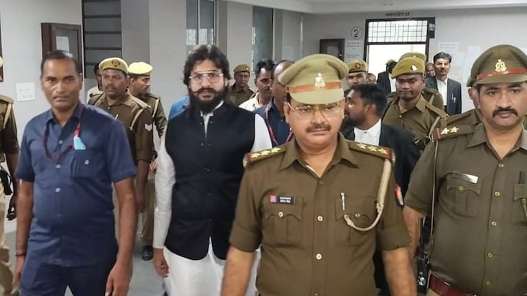 माफिया मुख्तार अंसारी के विधायक बेटे अब्बास को झटका, ED को फिर मिली 7 दिनों की रिमांड UP Tak