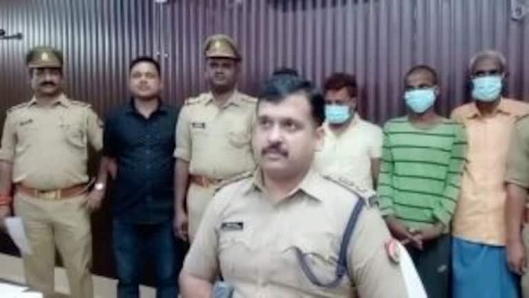 बेटे पर था बाप के कत्ल का आरोप, मगर चंदौली पुलिस के खुलासे में चौंकाने वाला सच आया सामने UP Tak