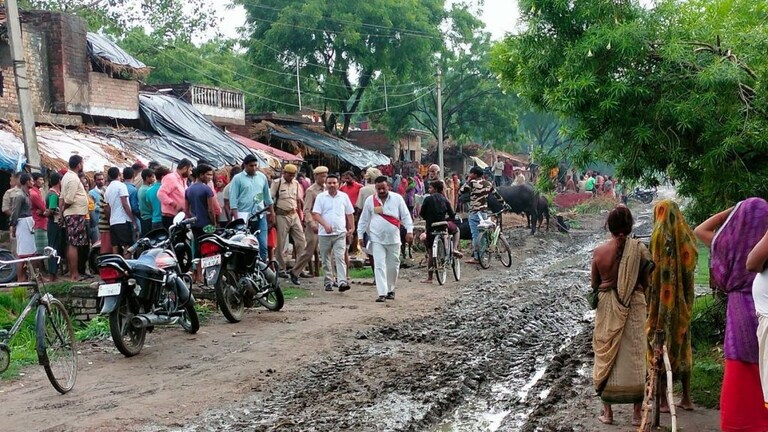 UP में आकाशीय बिजली का कहर जारी, 9 और लोगों की मौत, CM योगी ने दिए ये निर्देश UP Tak
