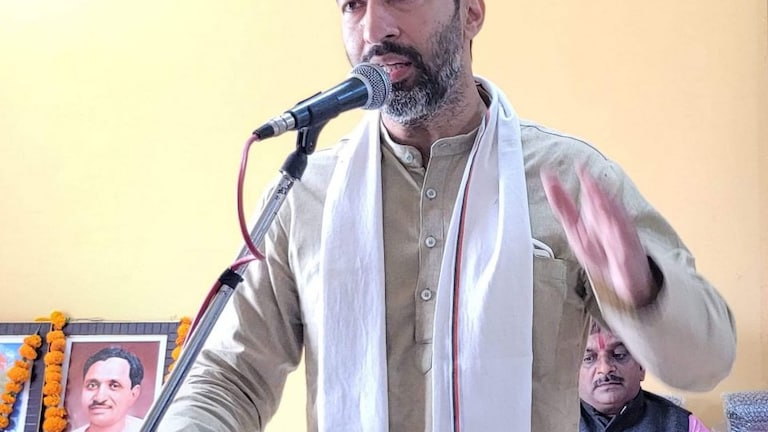 बागपत: भाजपा नेता का अजीब बयान, कहा- 2024 में सरकार बनी तो पाकिस्तान में भी बनेंगे मंदिर UP Tak