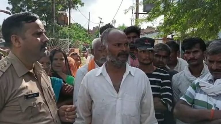 हमीरपुर: पांच दिन से गायब युवती का शव पेड़ से लटका मिला, परिजनों ने जताई ये आशंका UP Tak