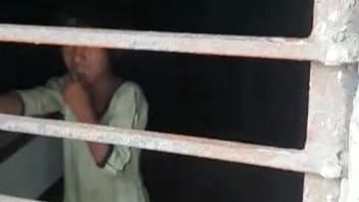 मुरादाबाद: क्लास में सोती रह गई बच्ची, शिक्षक-स्टाफ स्कूल बंद कर चले गए घर, फिर ये हुआ UP Tak