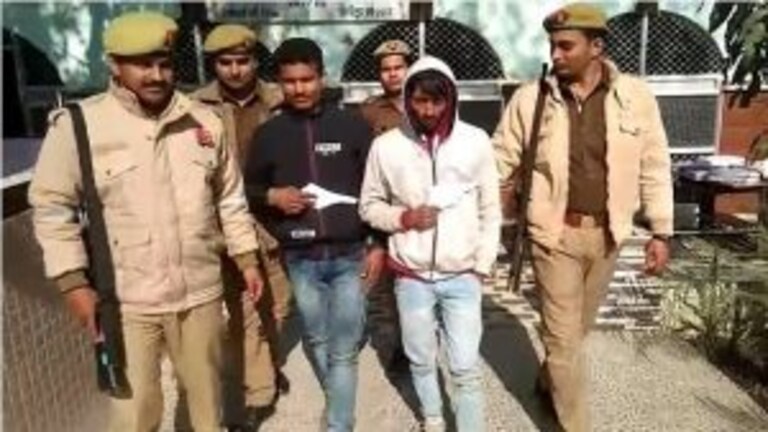 बिजनौर: इलाज के दौरान पत्नी की हुई मौत तो डॉक्टर को मारी गोली, 2 गिरफ्तार UP Tak