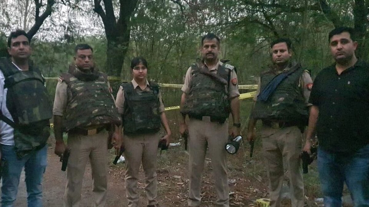 गाजियाबाद: एनकाउंटर टीम में शामिल थीं महिला पुलिस ऑफिसर भी, दो बदमाशों को यूं किया ढेर UP Tak