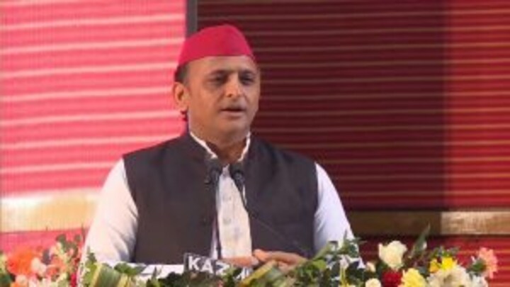 मैनपुरी उपचुनाव: अखिलेश बोले- भाजपा की रिकॉर्ड मतों से पराजय है उसकी ‘बीमारी’ का इलाज UP Tak