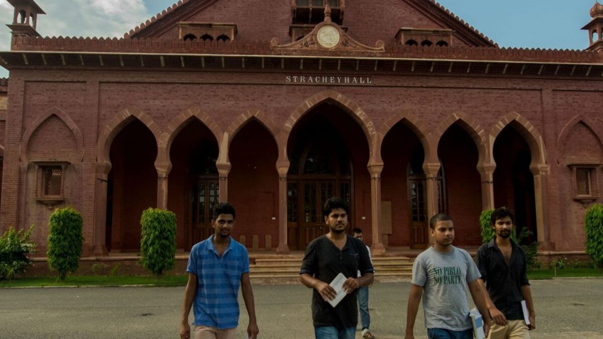 AMU में होगी अब सनातन धर्म की पढ़ाई, UG-PG के लिए शुरू होगा कोर्स, जानिए इसका उद्देश्य UP Tak