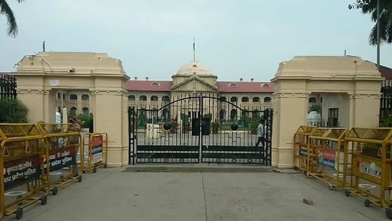 ‘सार्वजनिक स्थान पर हफ्ते भर पिलाना होगा ठंडा पानी’, जानिए HC ने क्यों दी ये अनोखी सजा? UP Tak